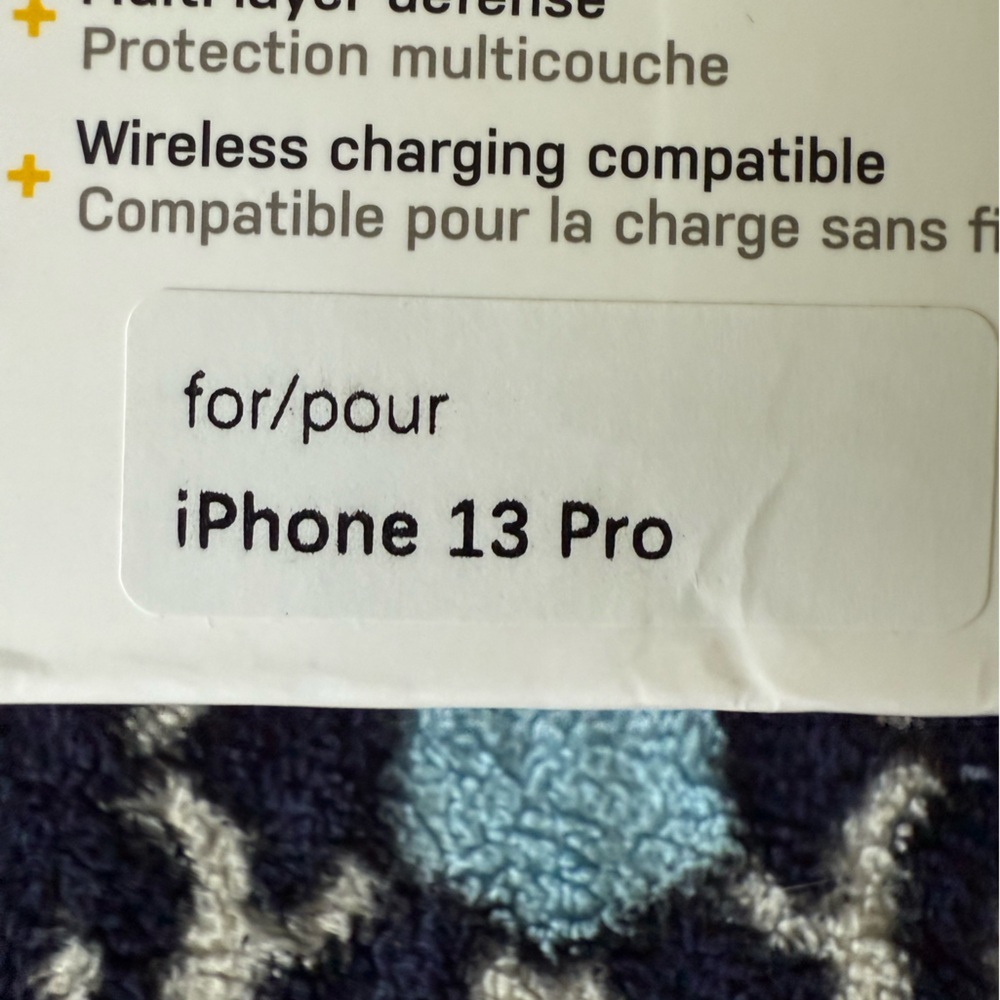 OtterBox Defender Case for Iphone 13 Pro NEW NWT - Picture 3 of 4